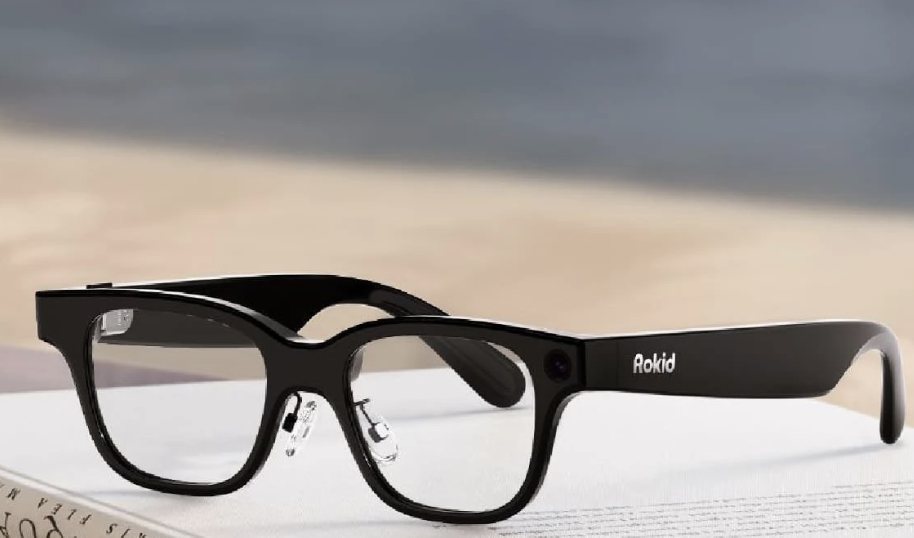 More than ordinary glasses: Rokid Glasses can take pictures, listen to songs, and translate in one shot